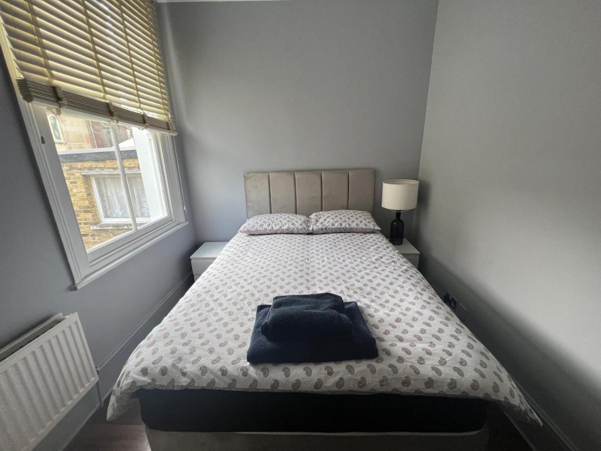 Lovely 2-Bedroom Victorian Flats Лондон Екстер'єр фото